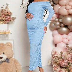 Off shoulder ruched bodycon maternity dress